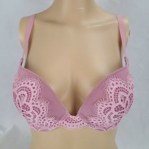 Victoria's Secret (32DD) Rose Pink Dream Angles Push Up Underwire Bra 360272-B63